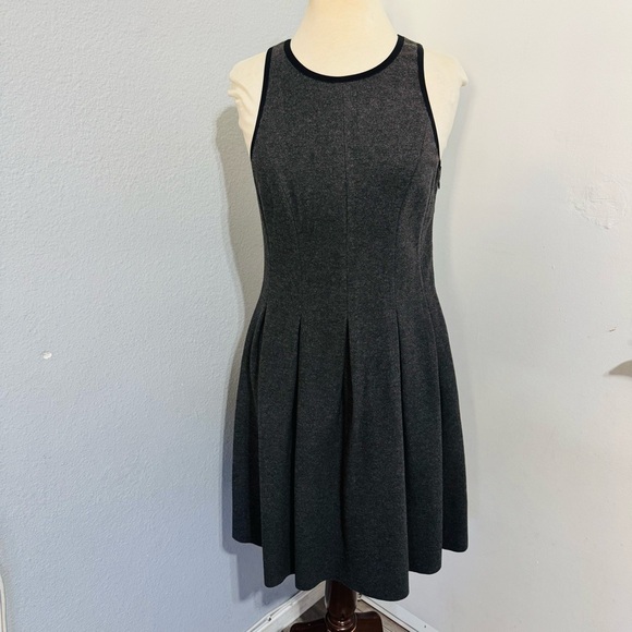 SHADES OF GREY BY MICAH COHEN Women Gray Pleated Midi Round Neck Dress Size 4 - Picture 1 of 13